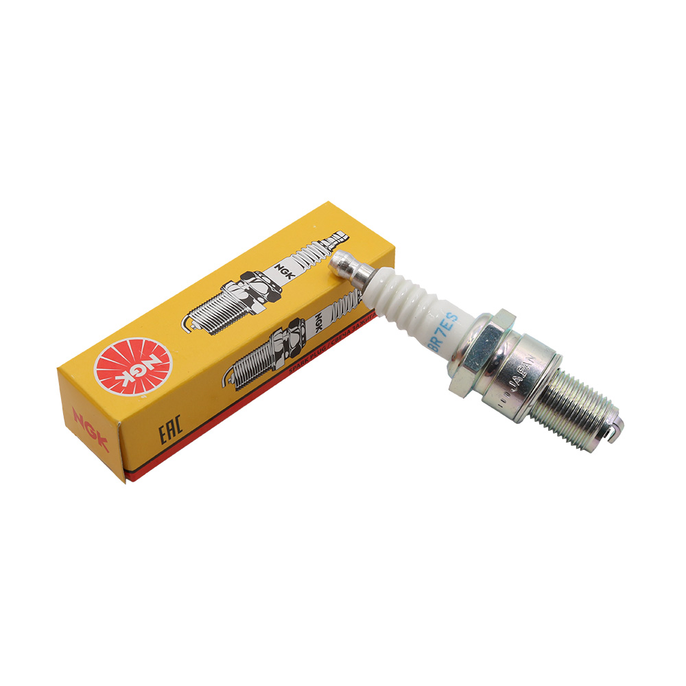 53.jpg NGK SVECICA BR7ES - Слика 1